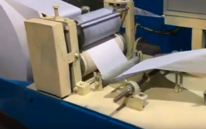 Máy sản xuất giấy phở khổ 200 - điện áp 220/380 . sản lượng 250kg/8 tiếng